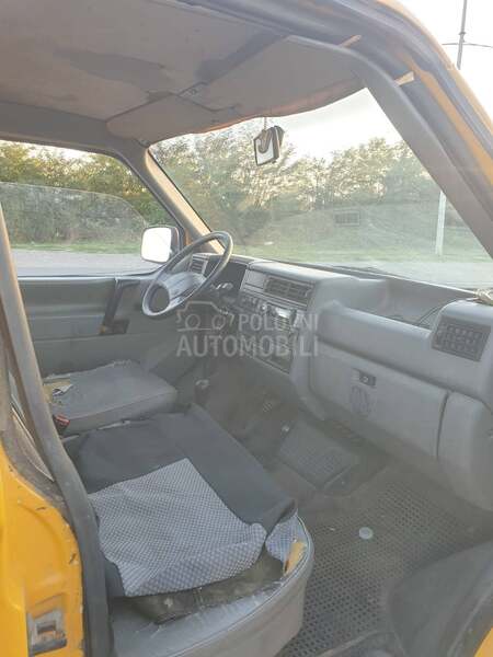 Volkswagen Transporter T4 2.4l