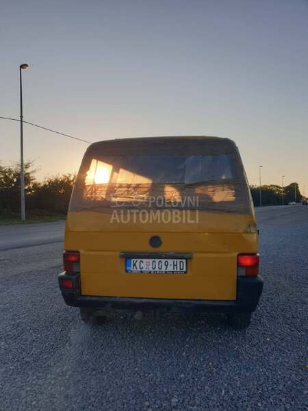 Volkswagen Transporter T4 2.4l