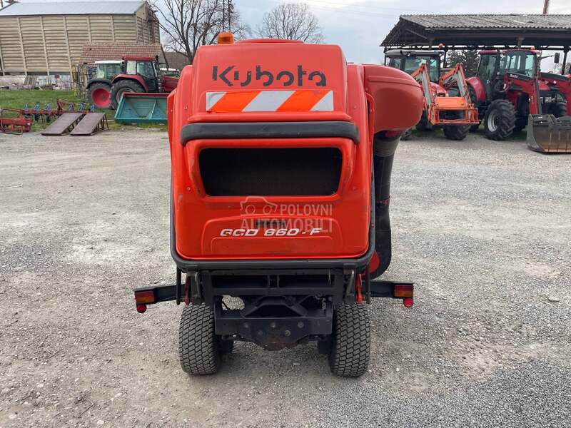 Kubota F2560 kosacica