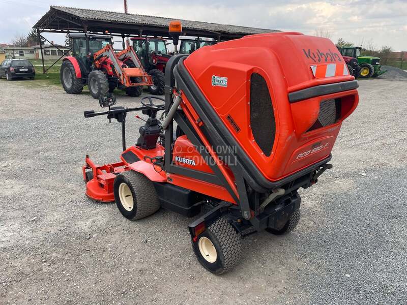 Kubota F2560 kosacica