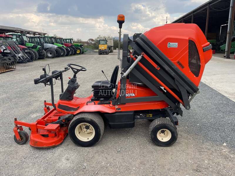 Kubota F2560 kosacica