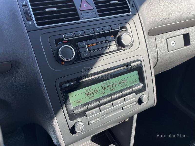 Volkswagen Touran 1.6 TDI, AUTO