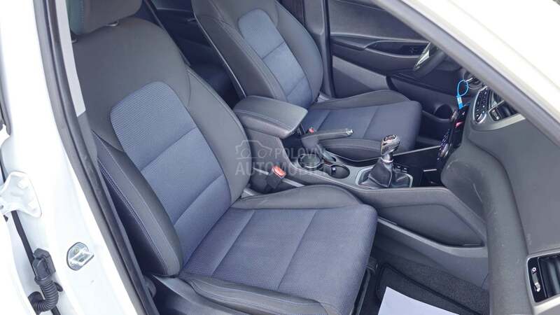 Hyundai Tucson 2.0 CRDI /4x4/CH