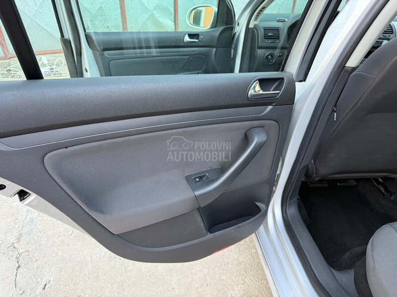 Volkswagen Golf 5 1,9TDI 4x4