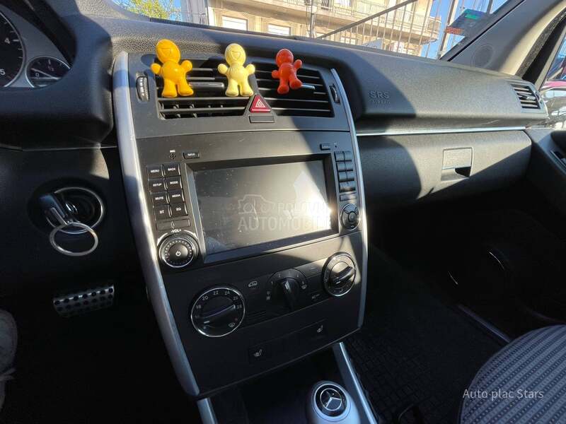 Mercedes Benz B 200 AUTO