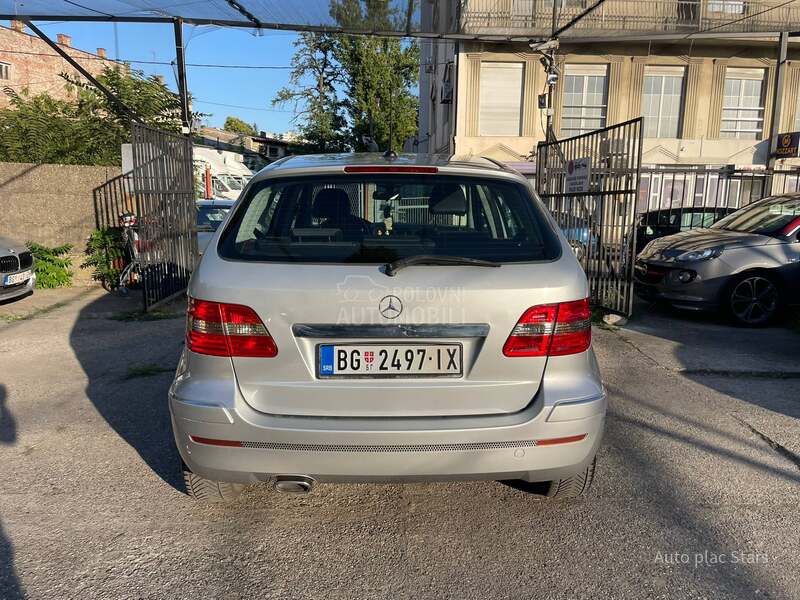 Mercedes Benz B 200 AUTO
