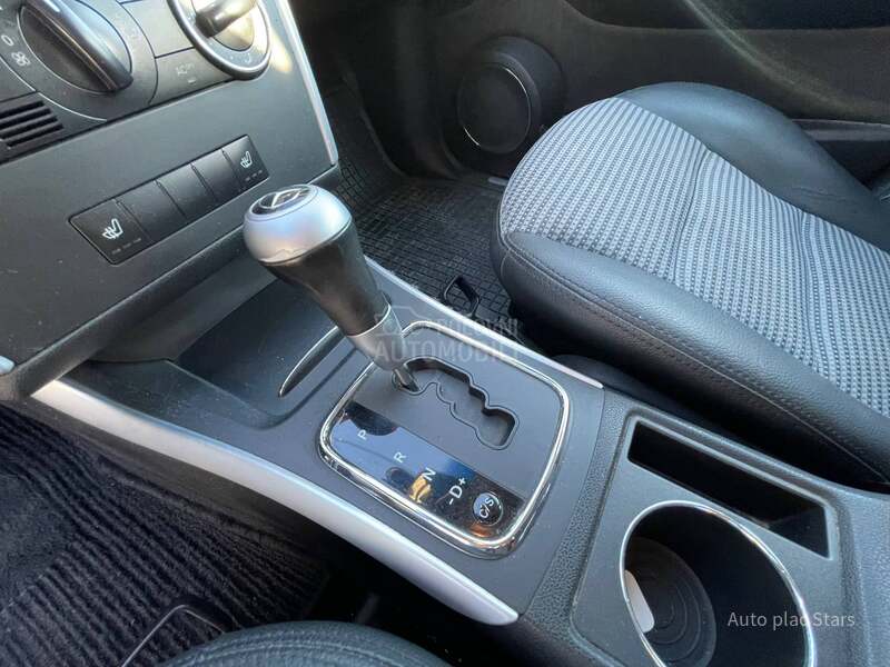 Mercedes Benz B 200 AUTO