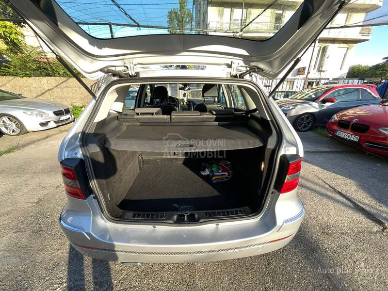 Mercedes Benz B 200 AUTO