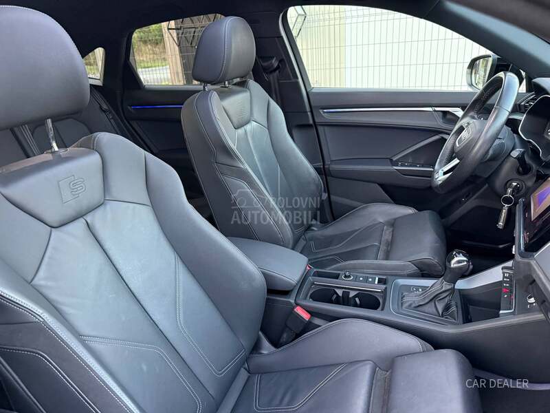 Audi Q3 SB/sline/pano/mtrx