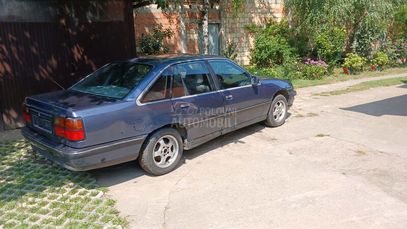 Opel Senator 