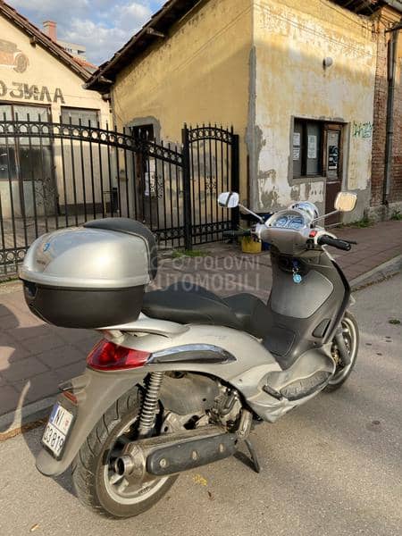 Piaggio Beverly