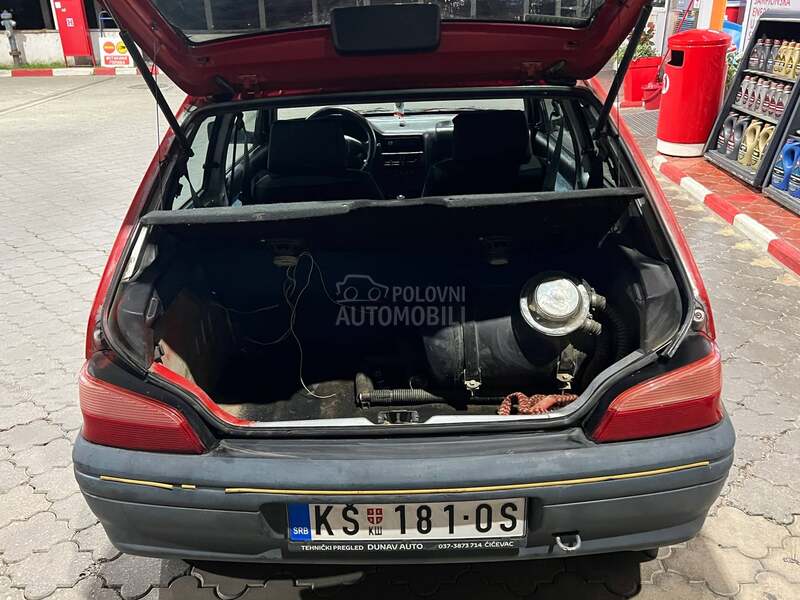 Peugeot 106 