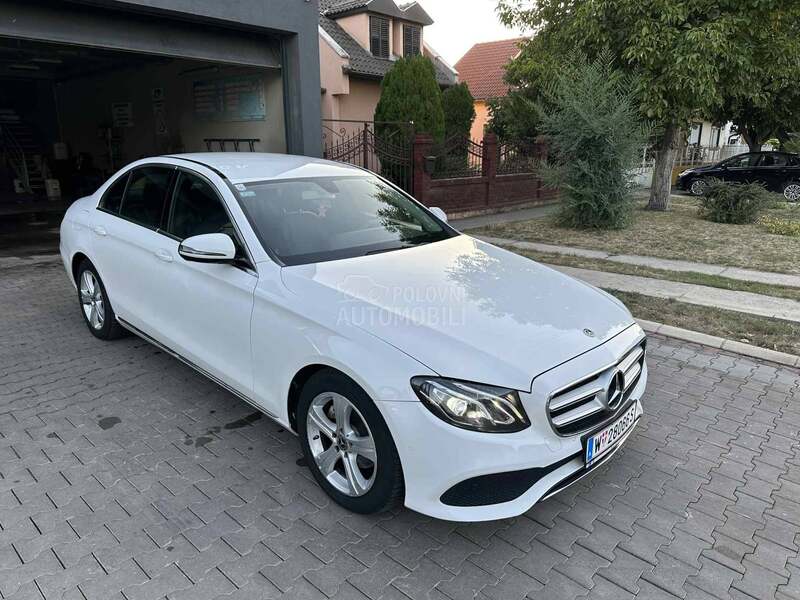 Mercedes Benz E 200 9g tronic