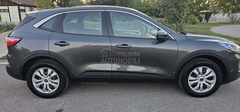 Ford Kuga 1.5d titanium