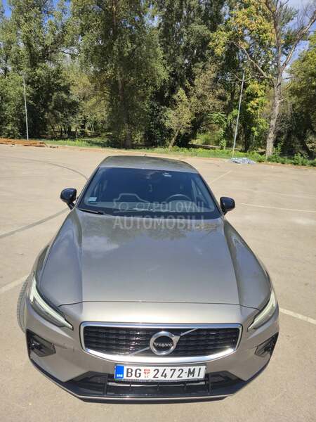 Volvo S60 R design