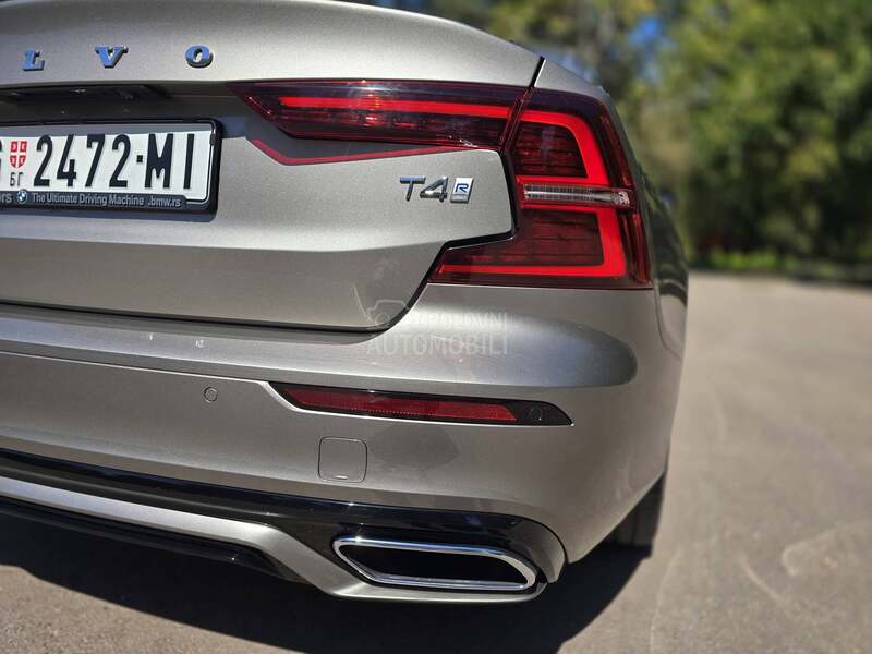 Volvo S60 R design