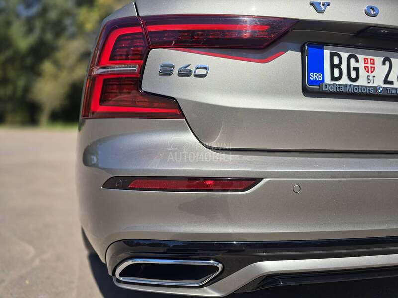 Volvo S60 R design