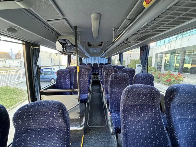 Mercedes Benz Intouro