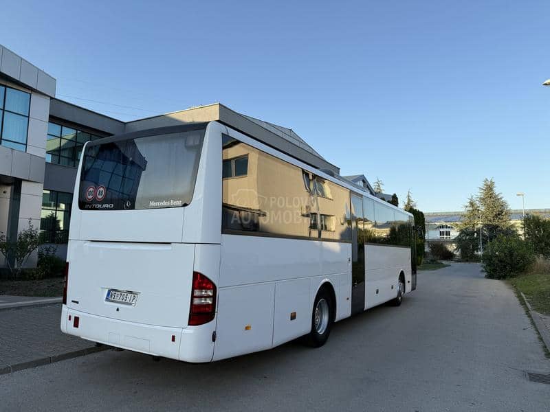 Mercedes Benz Intouro