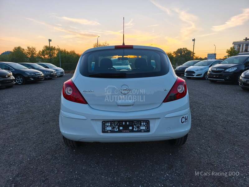 Opel Corsa D 1.2 ENJOY 11o.ooo