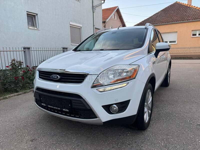 Ford Kuga 2.0D LED TITANIUM CH