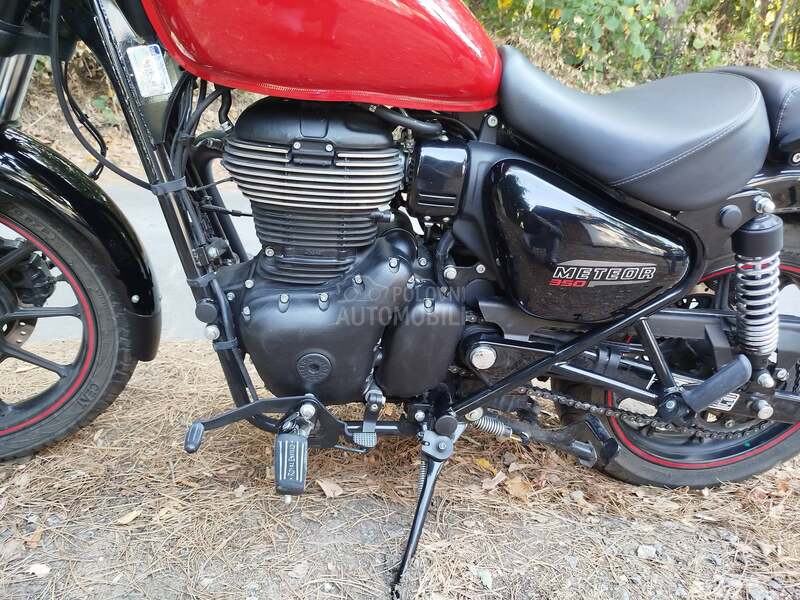 Royal Enfield Meteor 350 Stelar