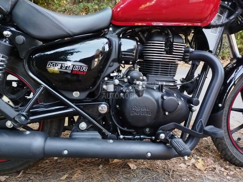 Royal Enfield Meteor 350 Stelar