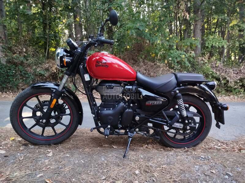 Royal Enfield Meteor 350 Stelar
