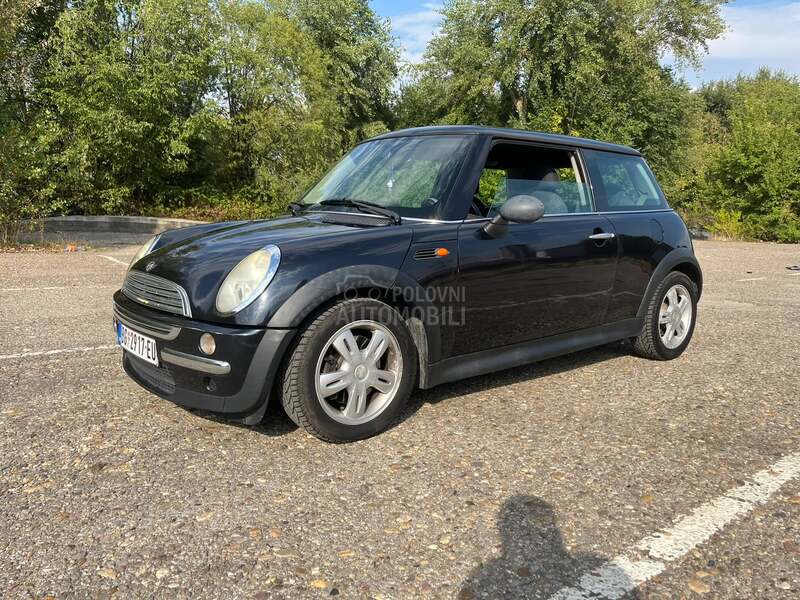 MINI One R50