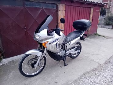 Honda transalp XL650V