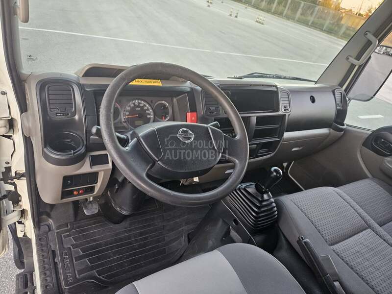 Nissan CABSTAR SOCAGE DA320