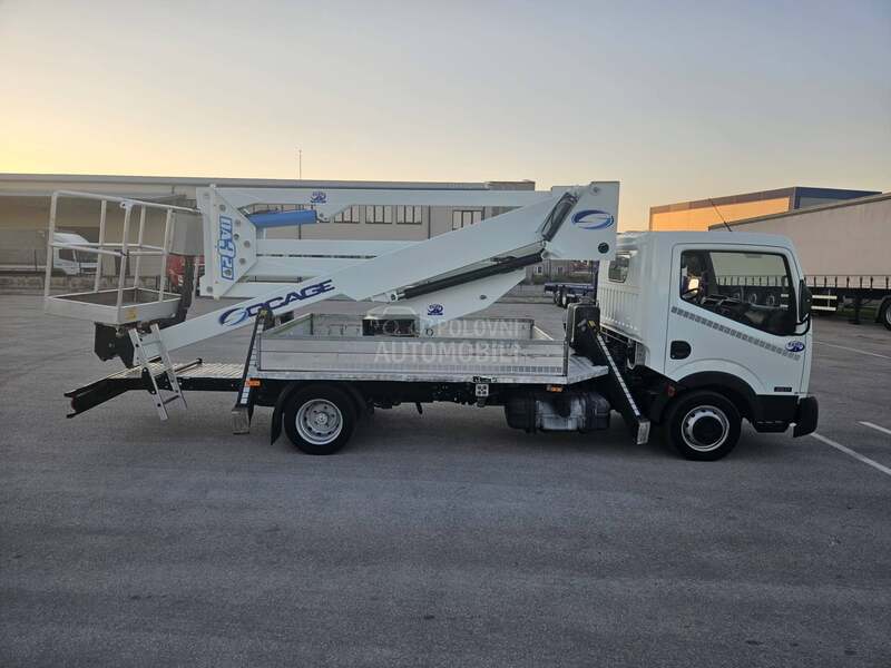 Nissan CABSTAR SOCAGE DA320