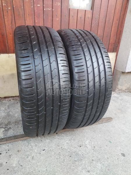 Kumho 215/50 R17 Letnja