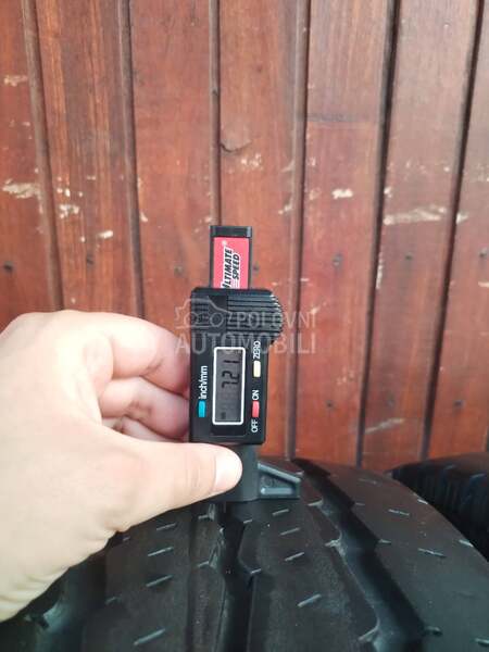 Continental 215/70 R15 Letnja