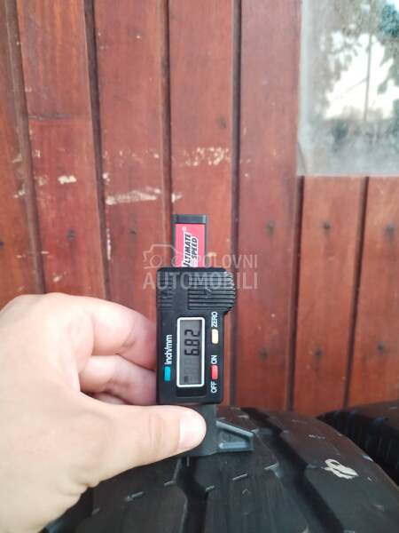 Continental 215/70 R15 Letnja