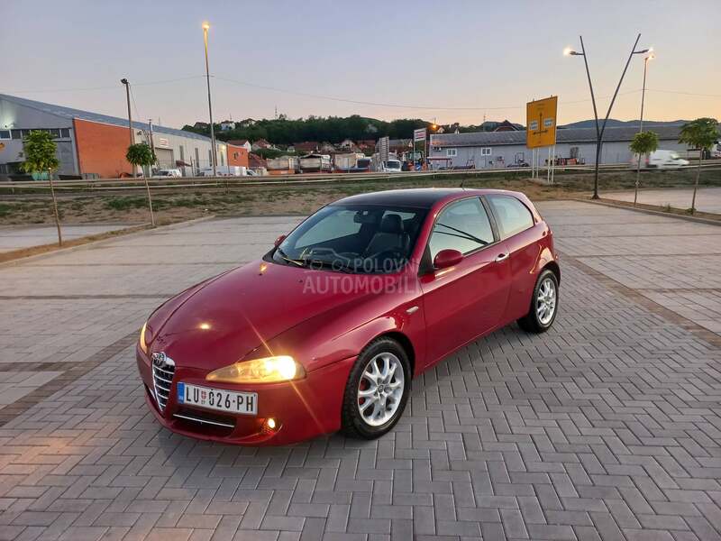 Alfa Romeo 147 1.9JTD RESTYLING