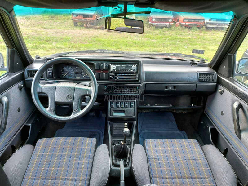 Volkswagen Golf 2 GTI