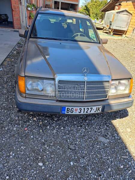 Mercedes Benz W124 250 TD