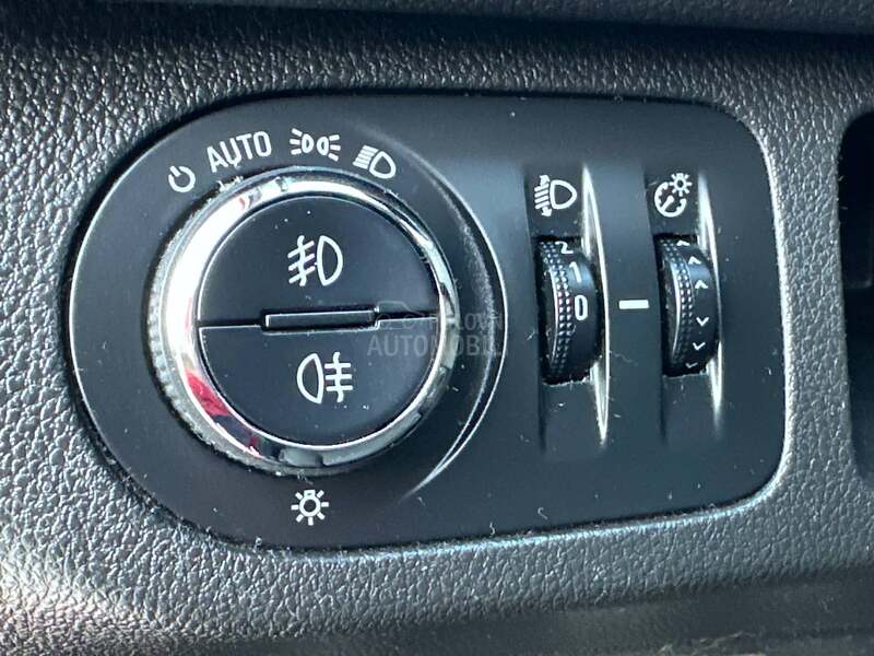Opel Meriva 1.3CDTI ENJOY
