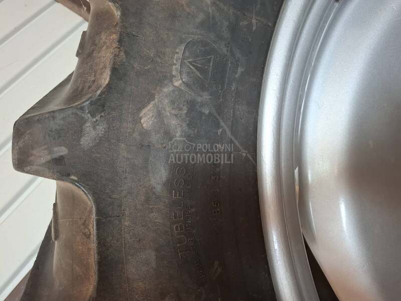 Kleber 320/85 R36