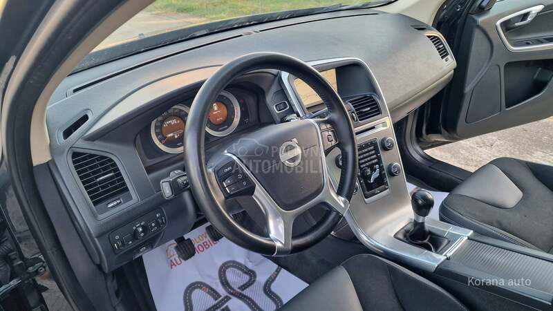 Volvo XC60 2.4 D3 AWD SUMUM