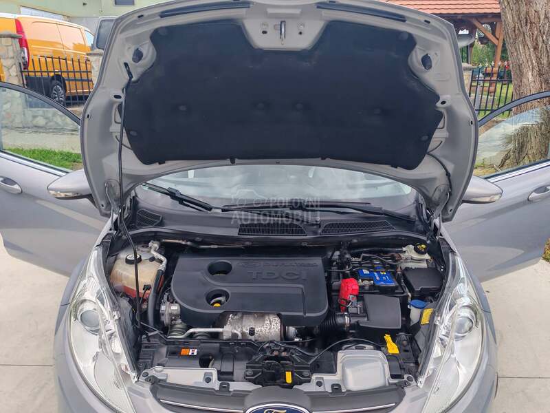 Ford Fiesta TITANIUM