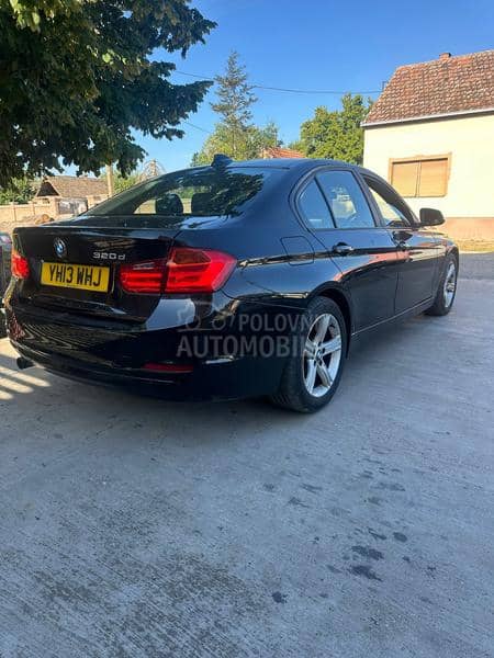 BMW 320d F30 2013. god. -  kompletan auto u delovima