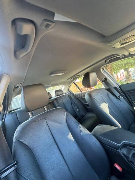 BMW 320d F30 2013. god. -  kompletan auto u delovima