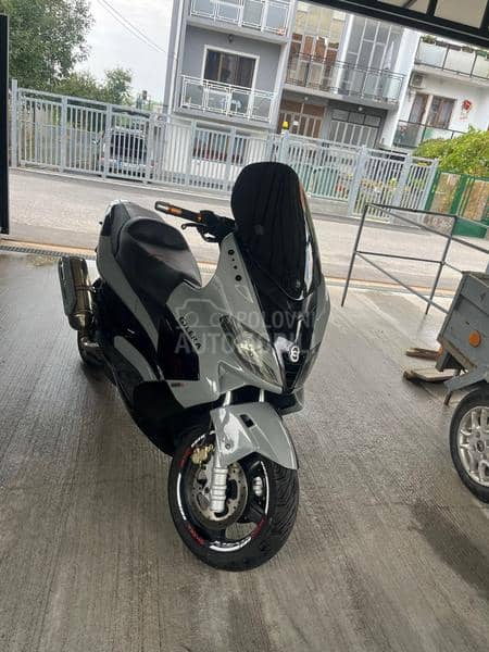 Gilera nexus