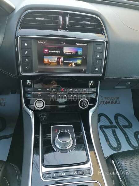 Jaguar XE 2.0d 4x4 R-SPORT CH