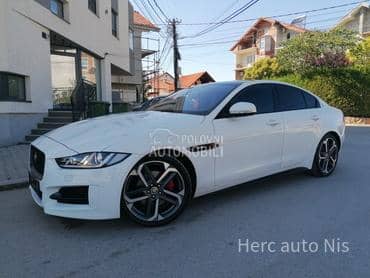 Jaguar XE 2.0d 4x4 R-SPORT CH