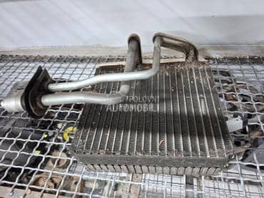 Hladnjak kabine za Kia Sorento od 2002. do 2008. god.