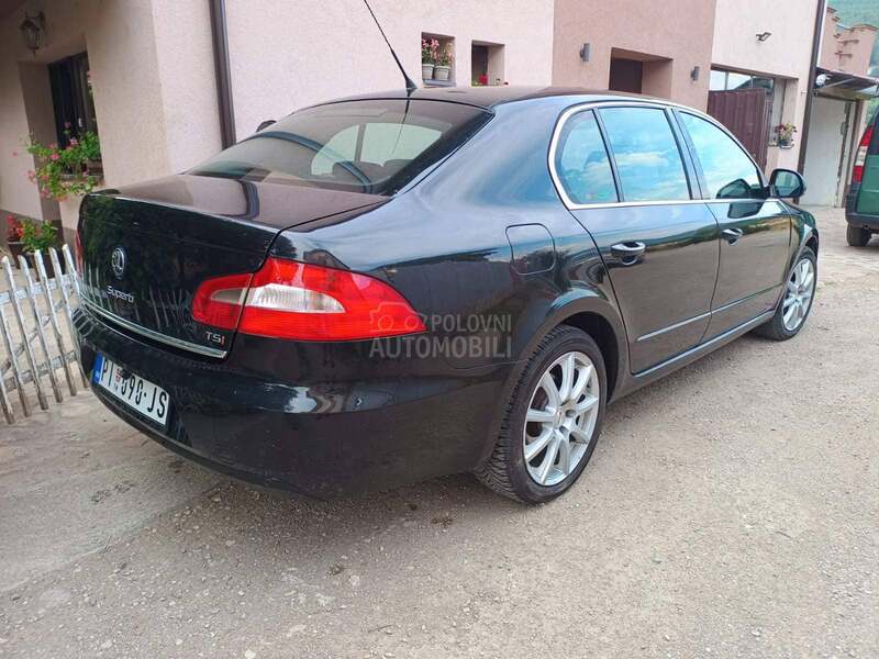 Škoda Superb 1.8 TSI