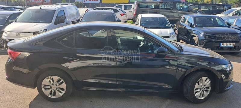 Škoda Octavia A8 AMB 2.0 TDI 6B